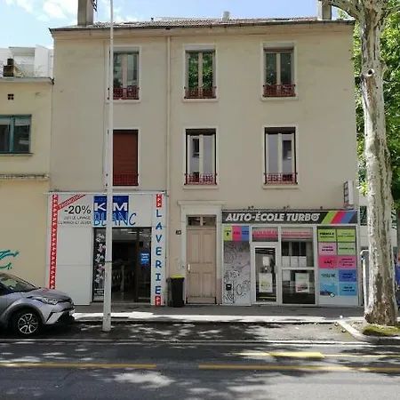 Les A - Authentique Et Unique Lyon